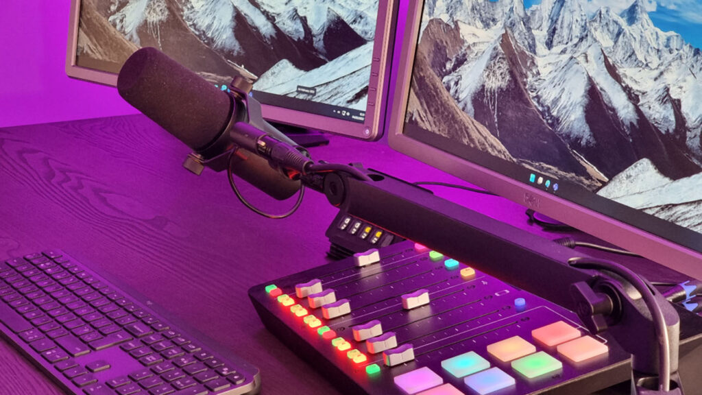 Shure MV7 Review: The Ultimate Platform-Agnostic USB Mic - Tech Advisor